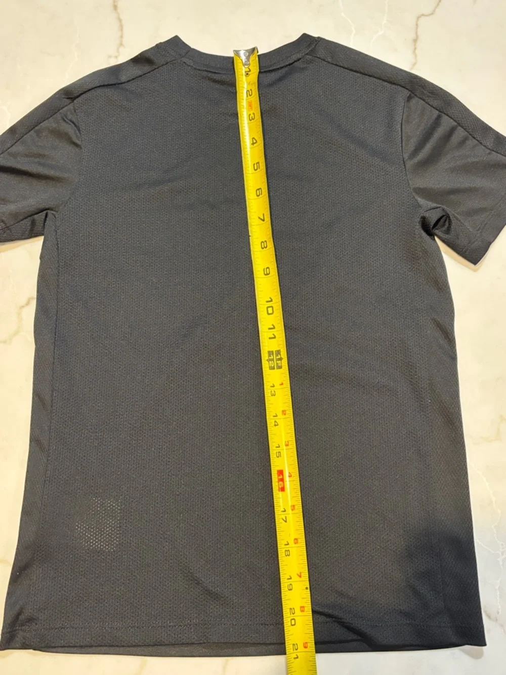 Nike Dri-FIT Athletic Performance Tee Black White Swoosh Boys Size S